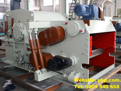 Máy băm gỗ dạng trống